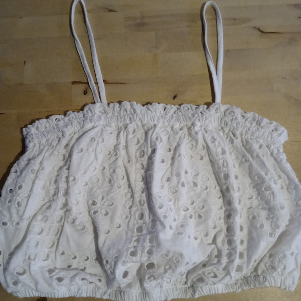 ❤️ EXPRESS CROPPED BUBBLE CAMI ~NWT~